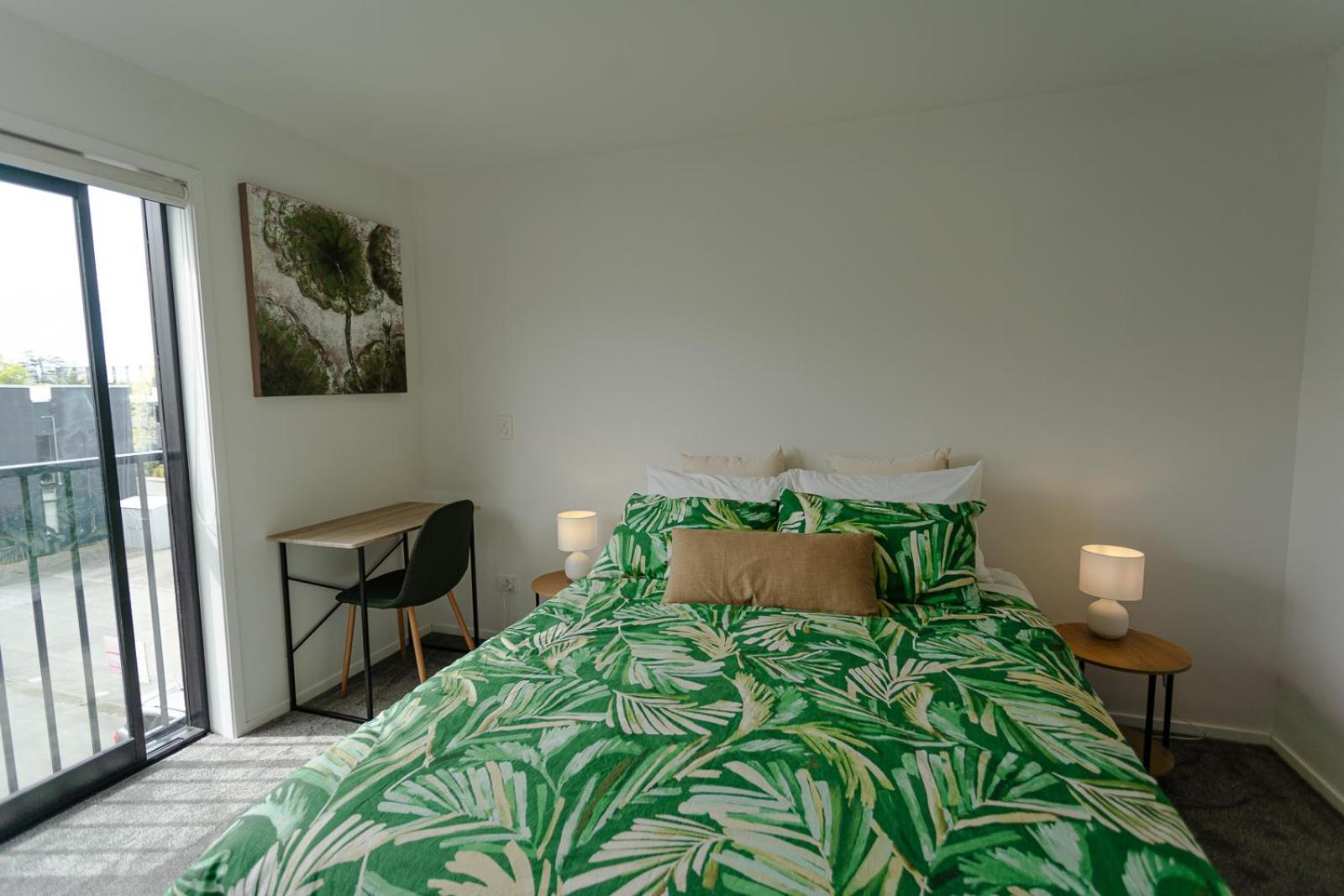 Modern 2 Bedroom Townhouse In Cbd With Parking! Sleeps 5 Christchurch Kültér fotó