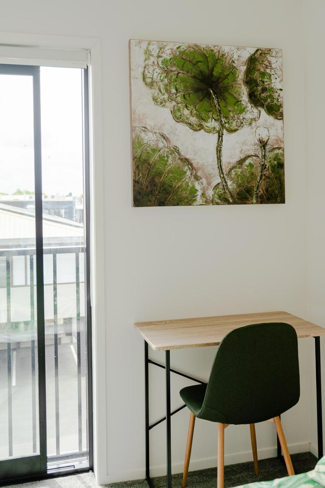 Modern 2 Bedroom Townhouse In Cbd With Parking! Sleeps 5 Christchurch Kültér fotó